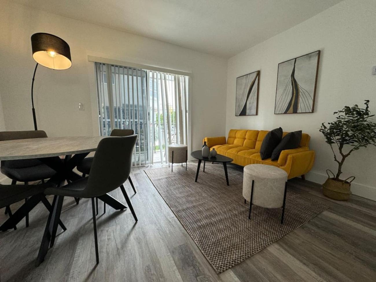 Remodeled Little Havanna Apartments Great Location Miami Buitenkant foto